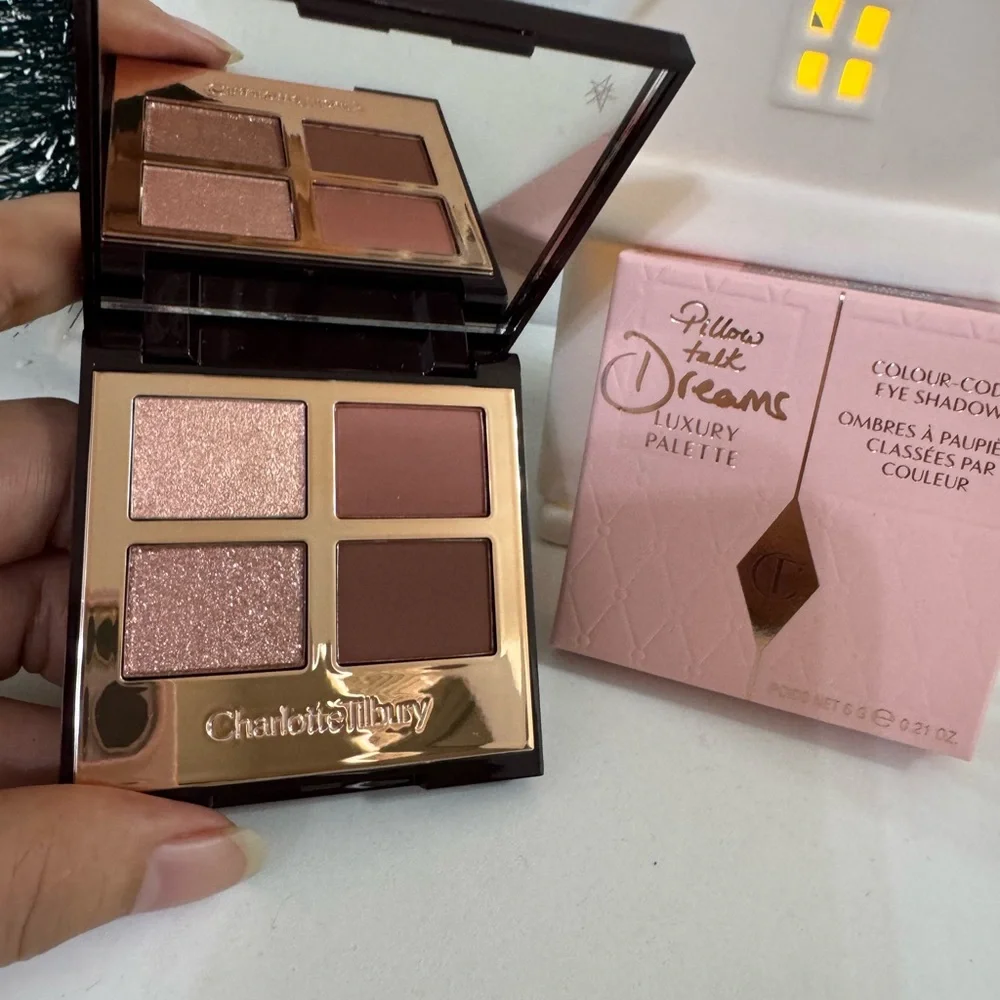 Charlotte Tilbury Pillow Talk Dreams Eyeshadow Palette - Pink and Brown
